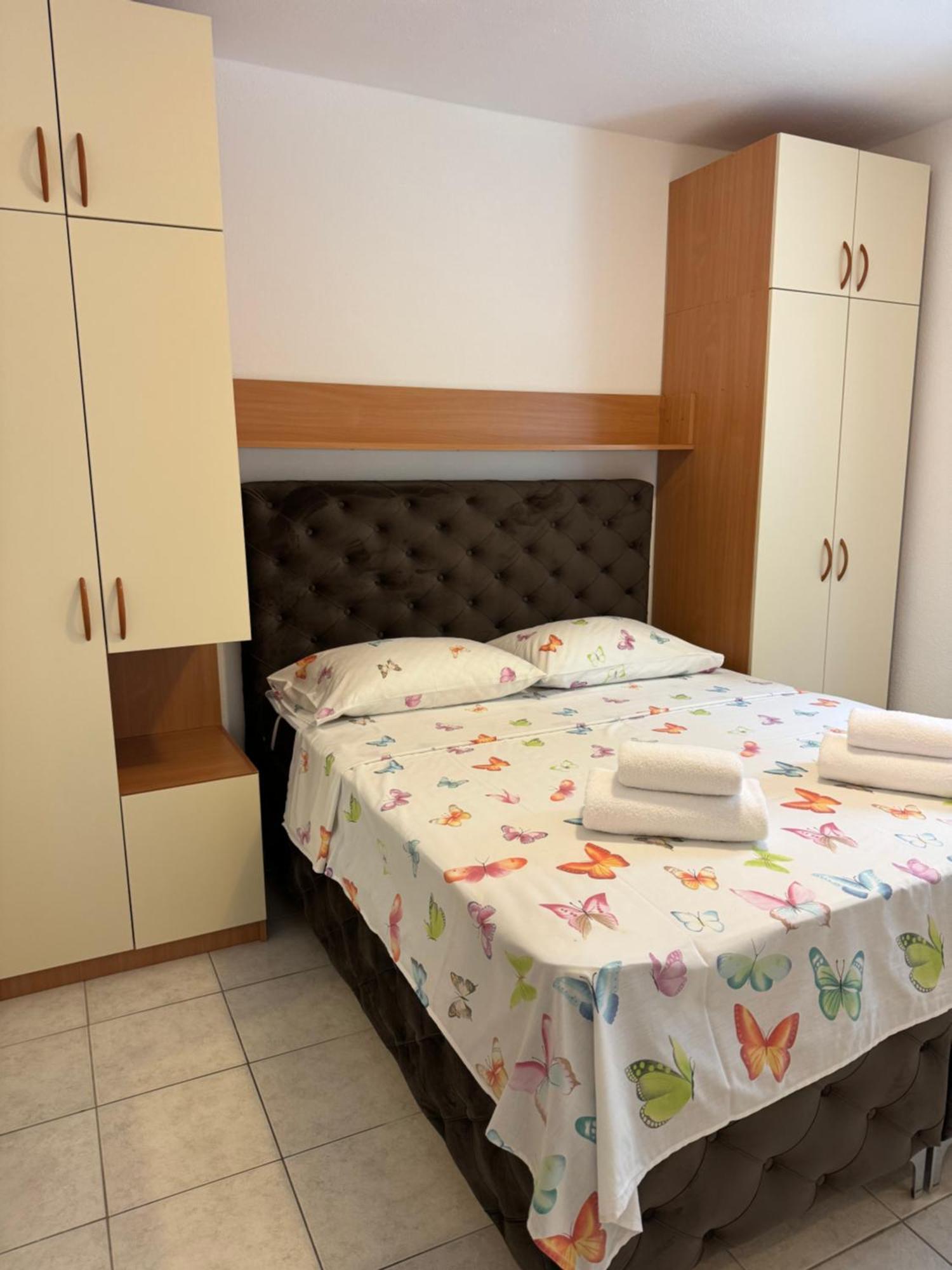 House 100M From The Beach With Free Parking And Breakfast Baska Voda Exterior photo
